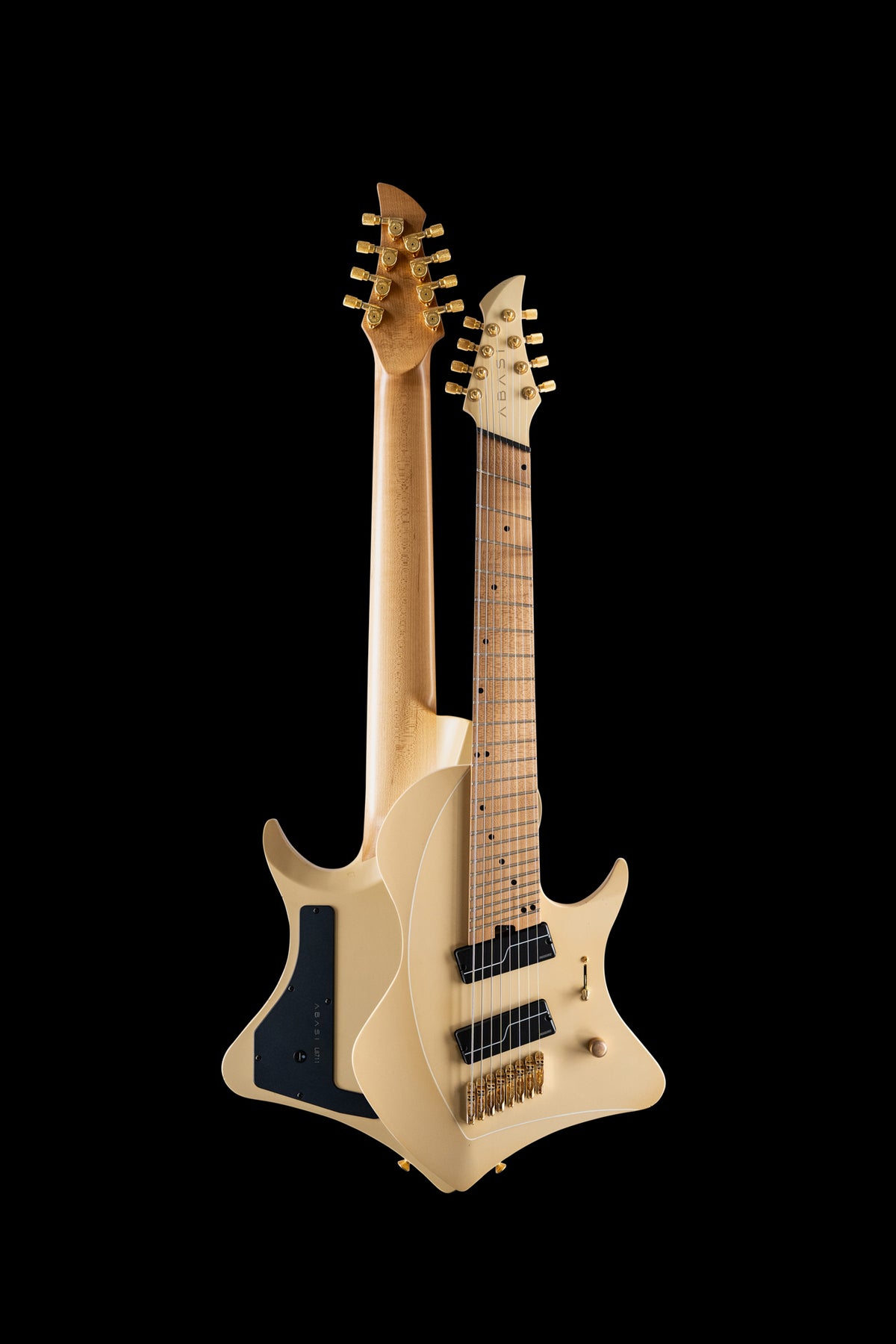 LARADA 8 // Master Series // Latte Relic