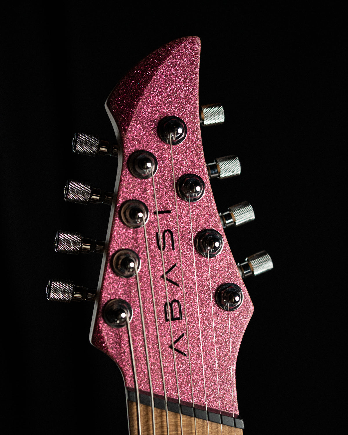 LARADA 8 // Master Series // Rubystone Flake