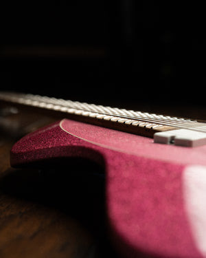 LARADA 8 // Master Series // Rubystone Flake