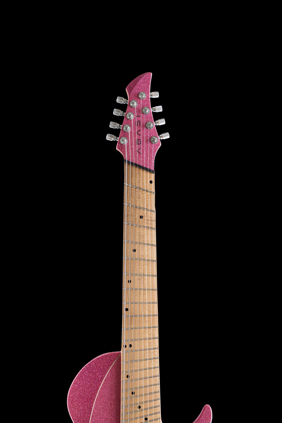 LARADA 8 // Master Series // Rubystone Flake