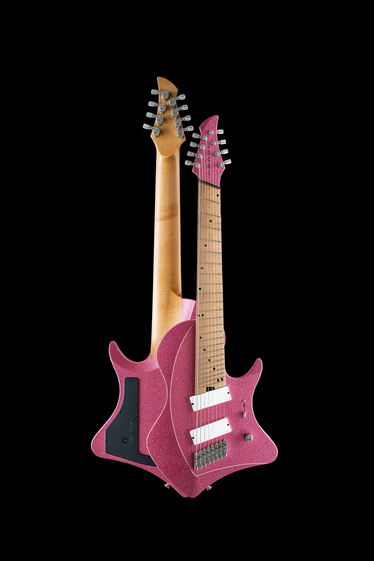 LARADA 8 // Master Series // Rubystone Flake