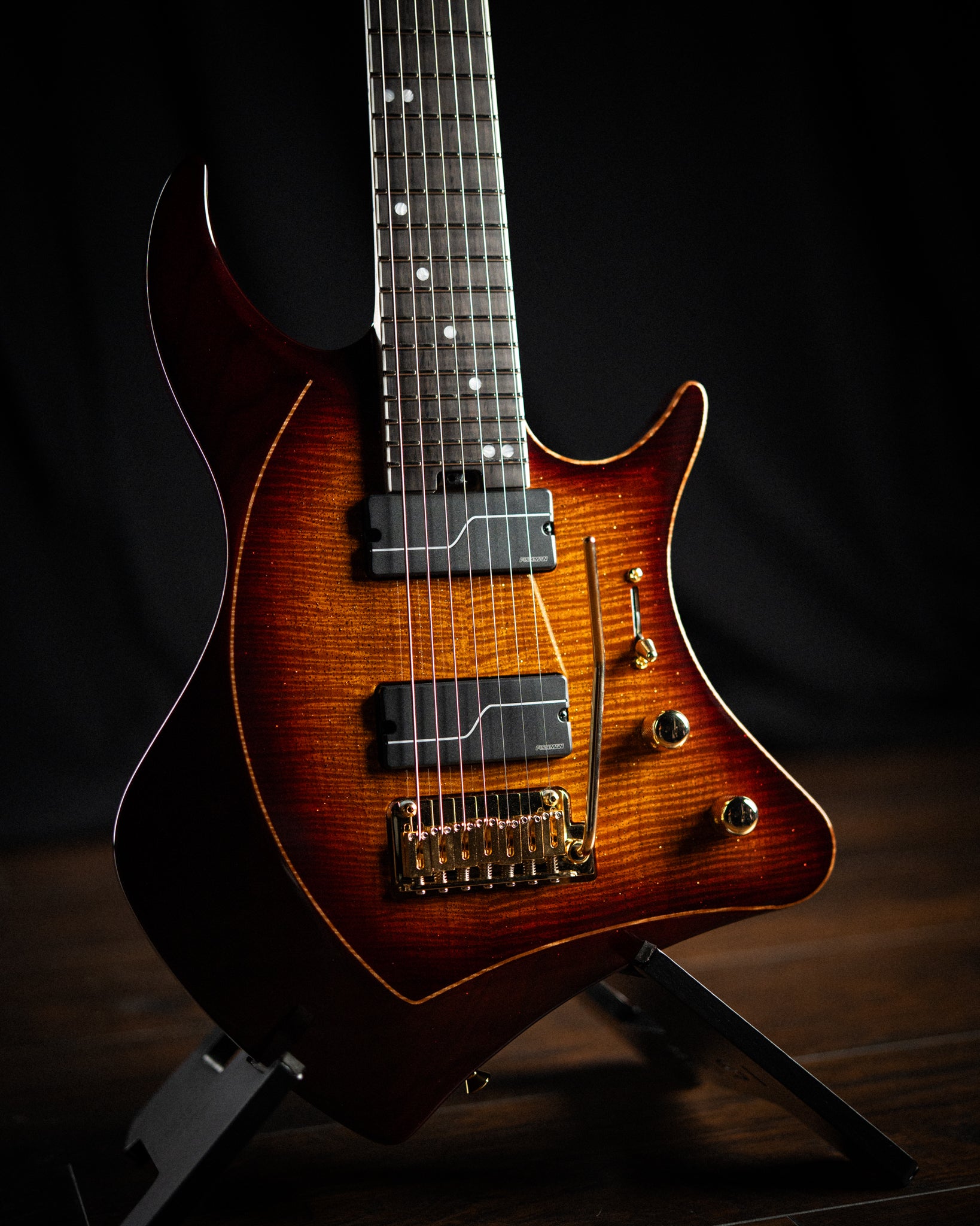 ĒMI 7 // CUSTOM // Autumnburst Goldleaf [Ebony FB]