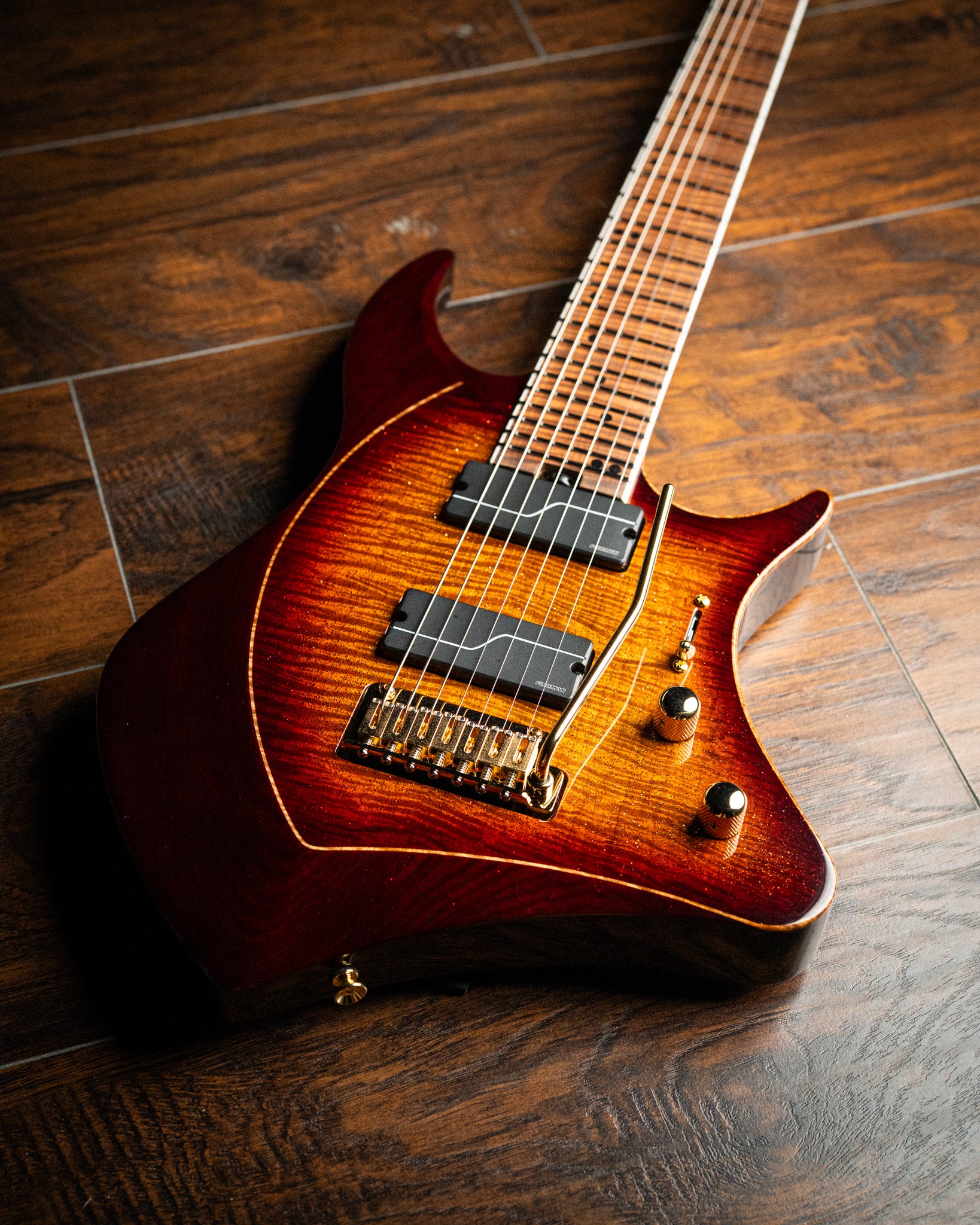 ĒMI 7 // CUSTOM // Autumnburst Goldleaf [Maple FB]