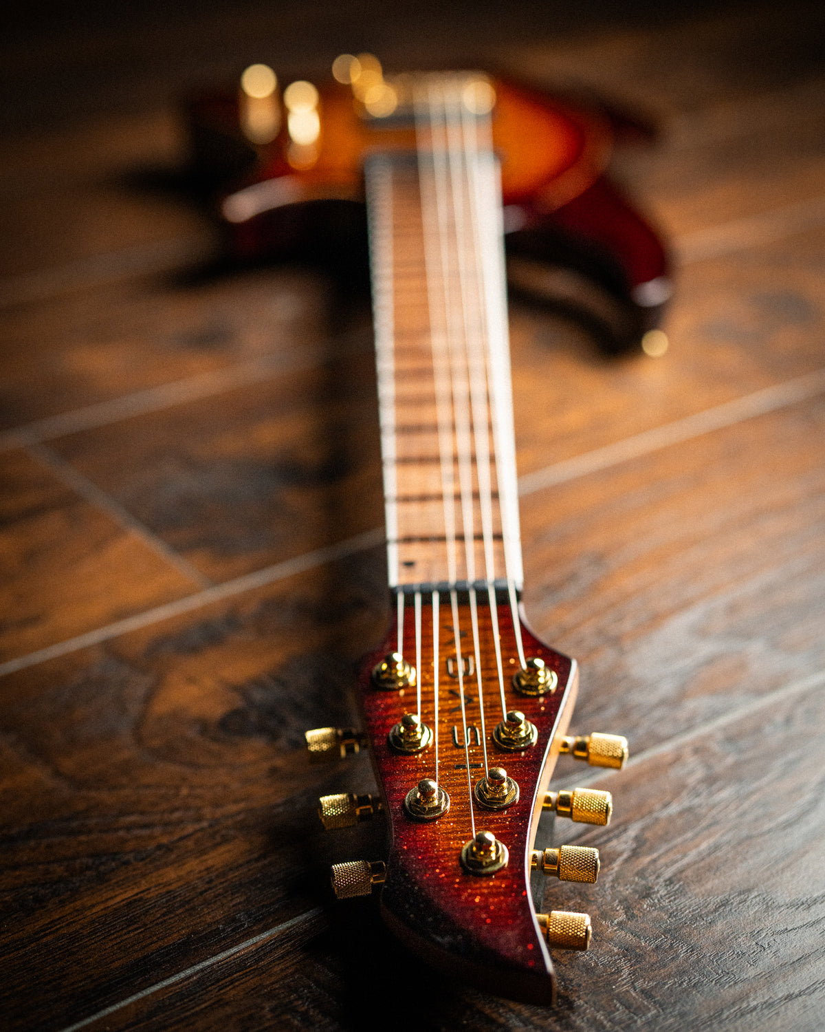 ĒMI 7 // CUSTOM // Autumnburst Goldleaf [Maple FB]