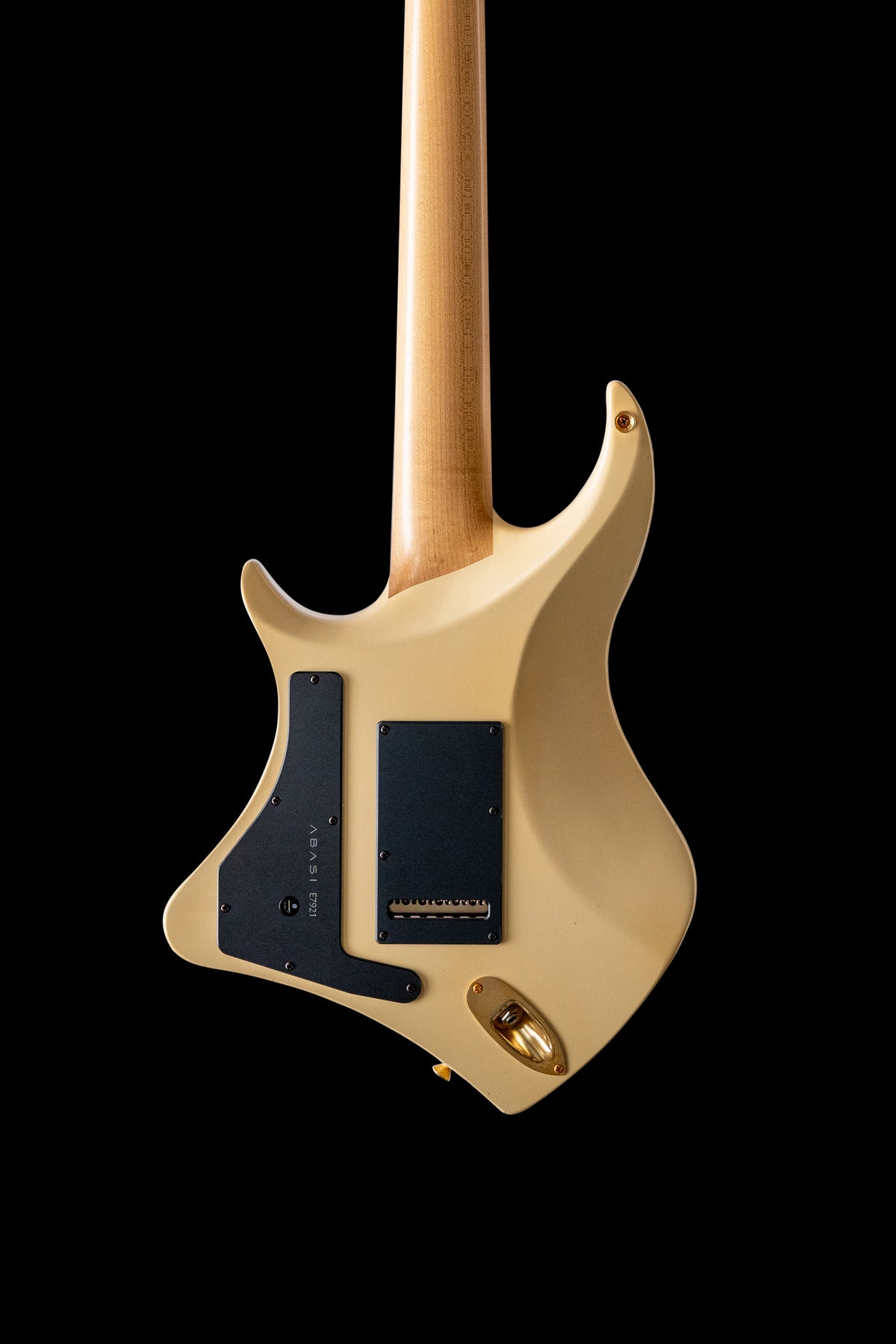 ĒMI 7 // MASTER SERIES // Latte Relic