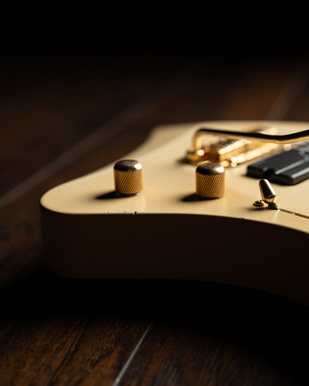 ĒMI 7 // MASTER SERIES // Latte Relic