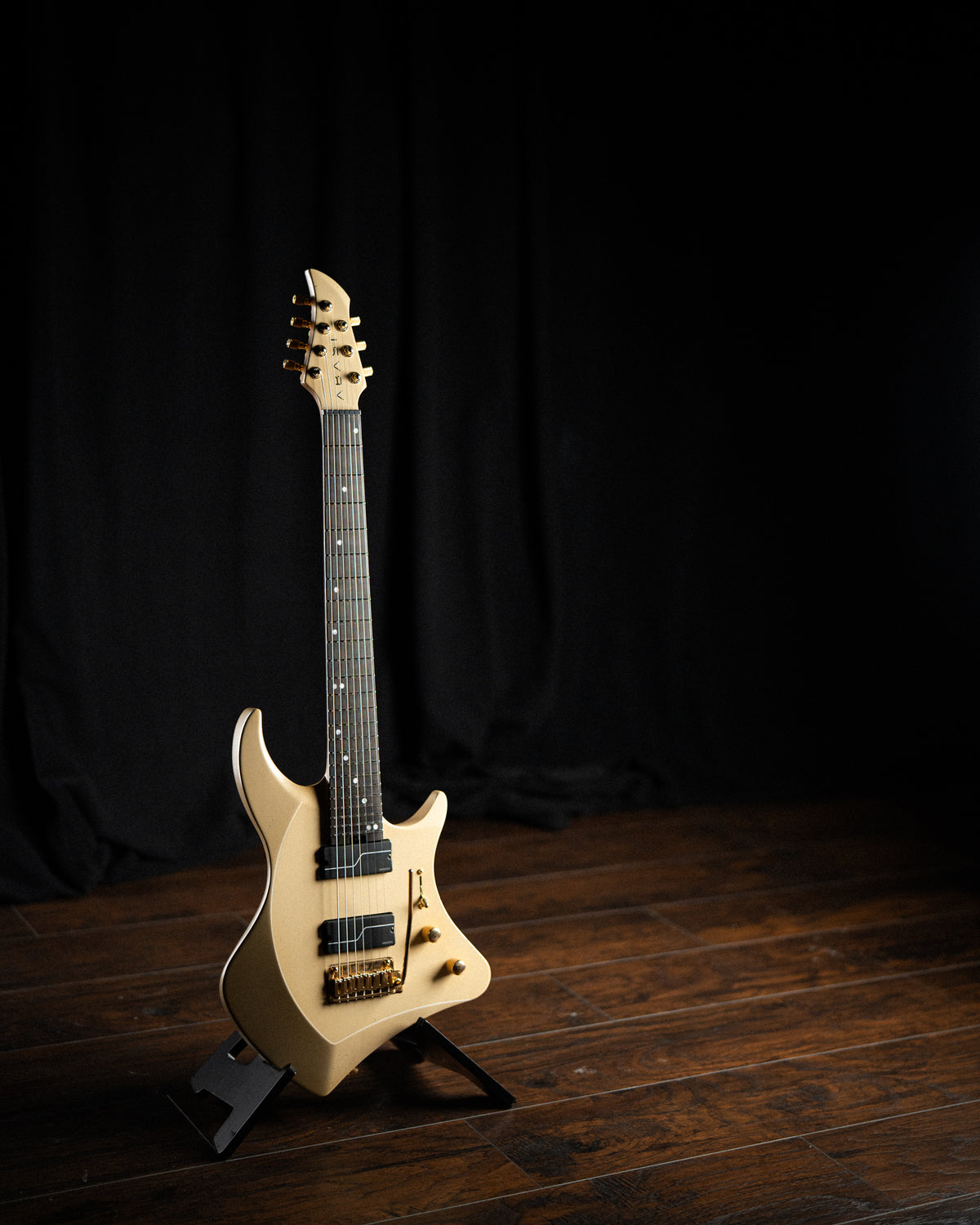 ĒMI 7 // MASTER SERIES // Latte Relic