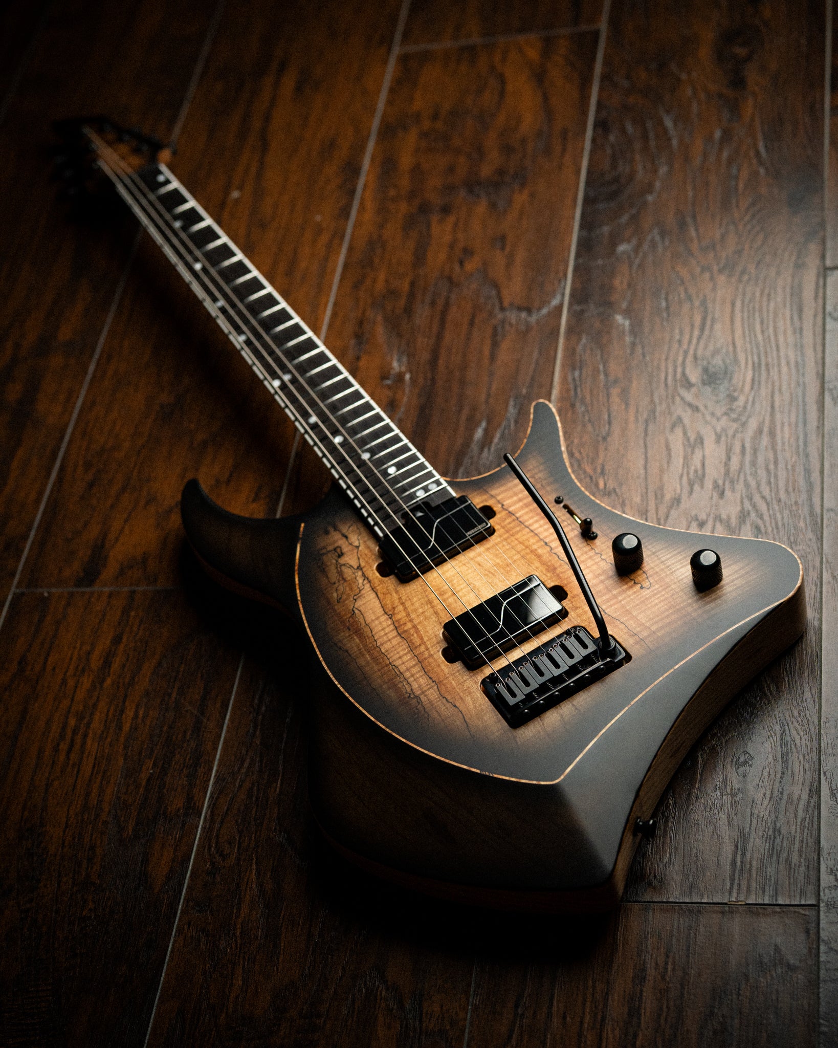ĒMI 6 // CUSTOM // Spalted Blackburst [Ebony FB]