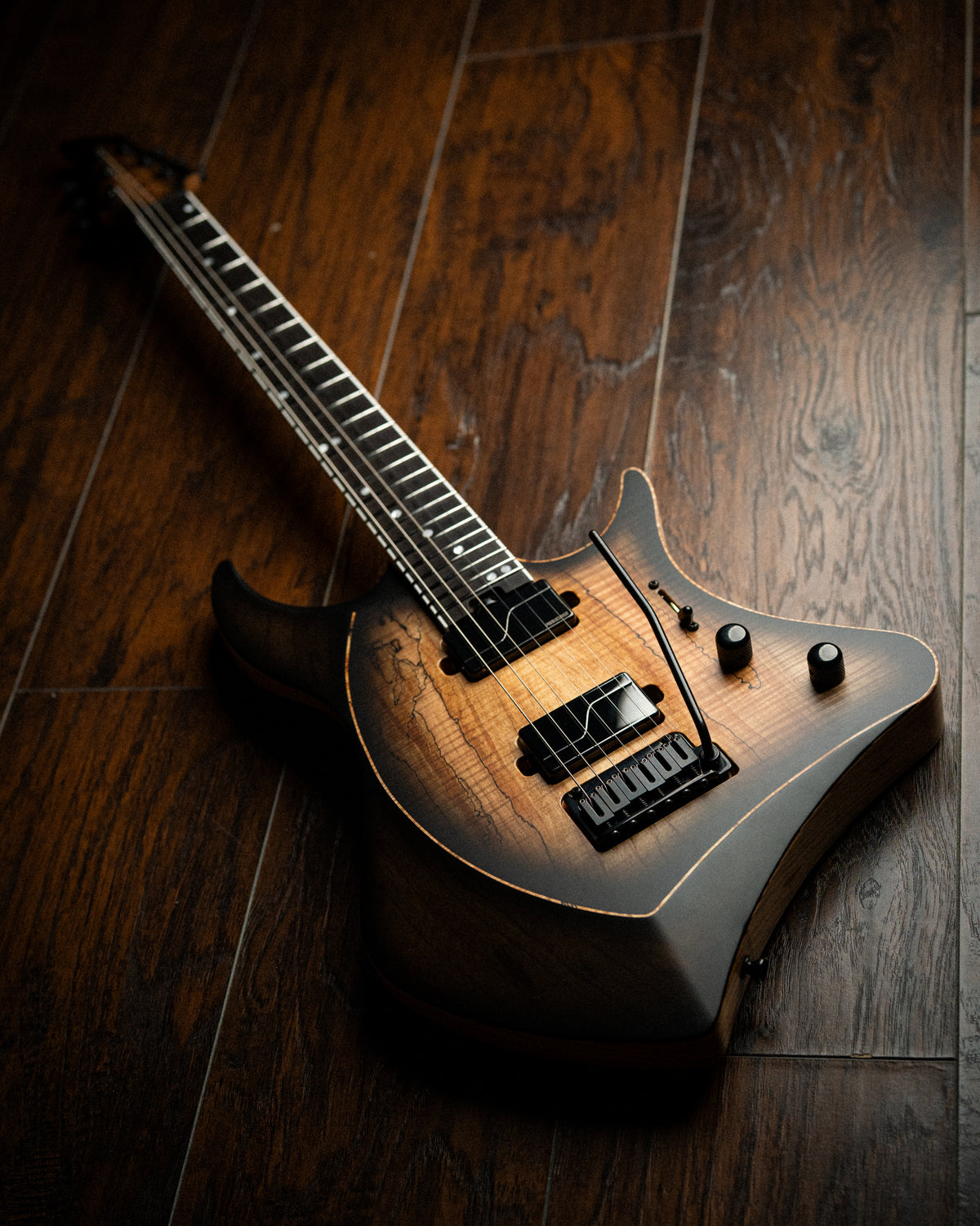 ĒMI 6 // CUSTOM // Spalted Blackburst [Ebony FB]