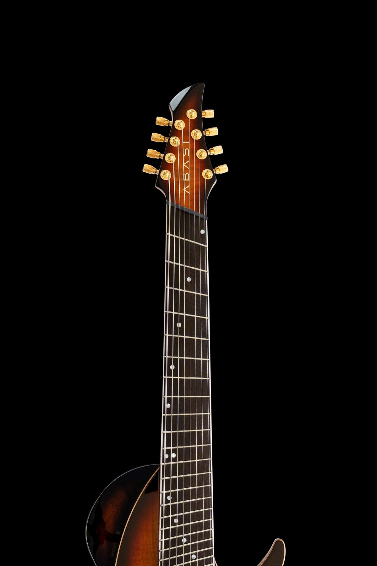 LARADA 8 // Custom // Amberburst [Ebony FB]