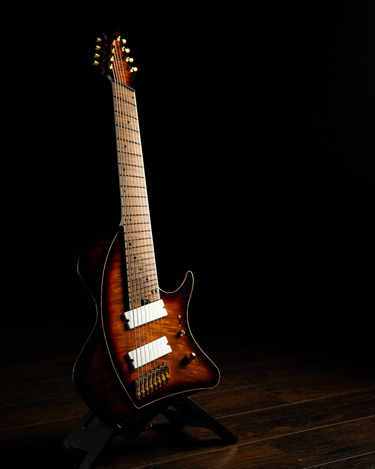 LARADA 8 // Custom // Amberburst