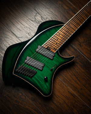LARADA 8 // Custom // Emeraldburst