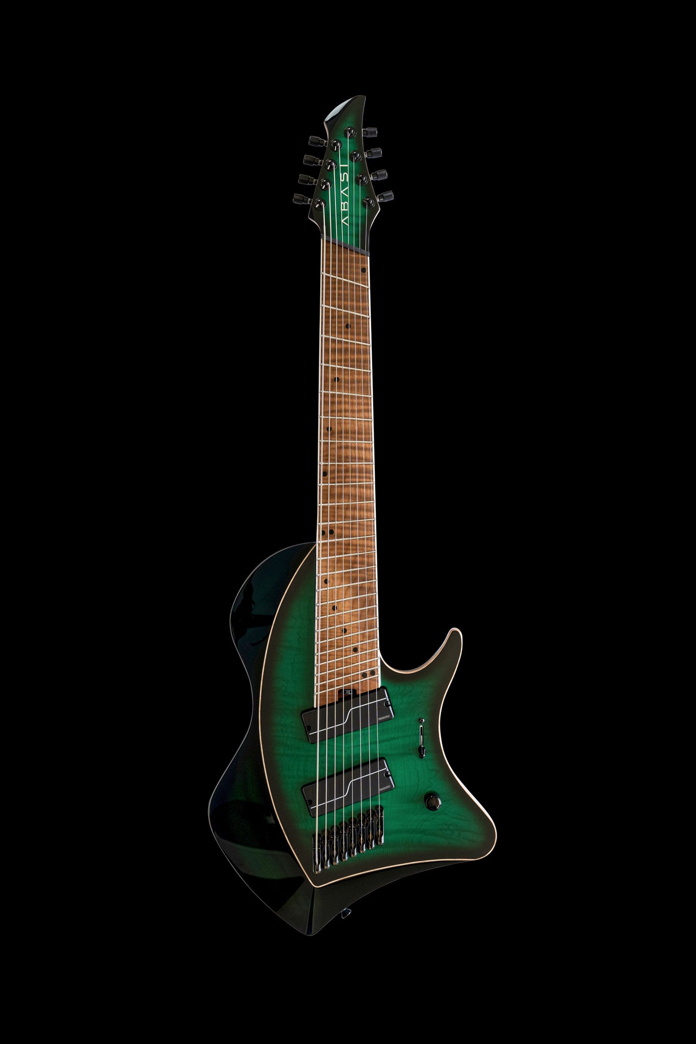 LARADA 8 // Custom // Emeraldburst