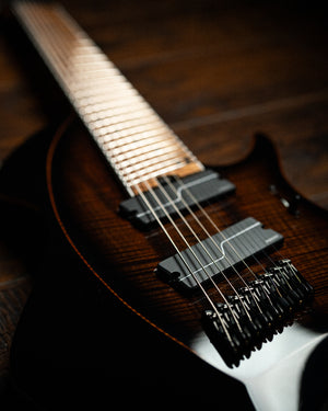 LARADA 8 // Custom // Lunaburst