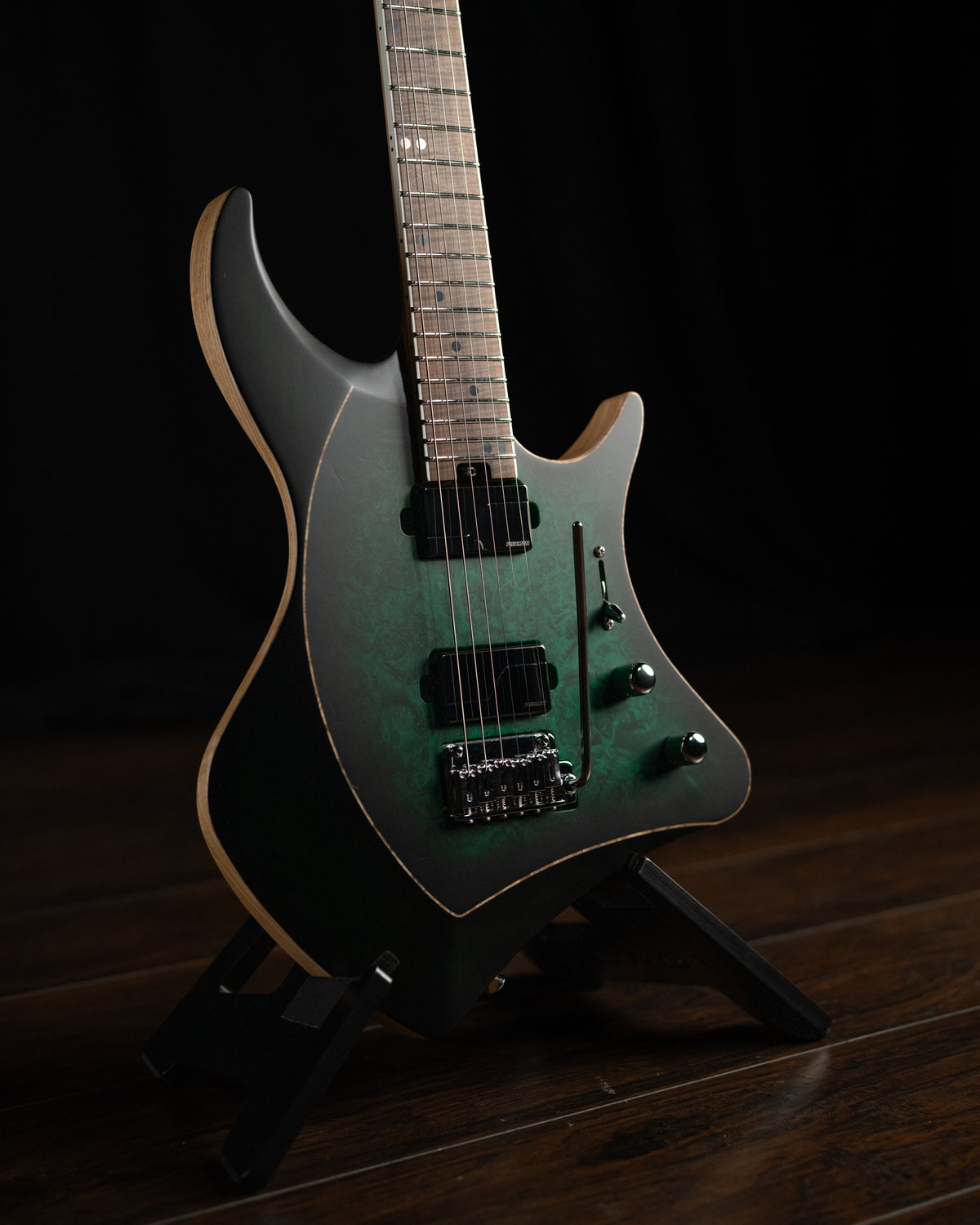 ĒMI 6 // CUSTOM // Emeraldburst Burl