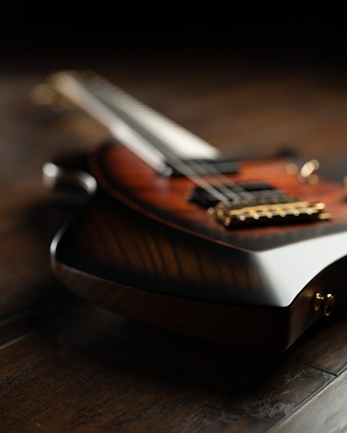 LARADA 6 // Custom // Redwood