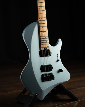 LARADA 6 // Master Series // Frost