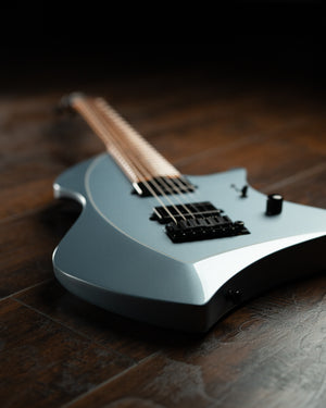 LARADA 6 // Master Series // Frost