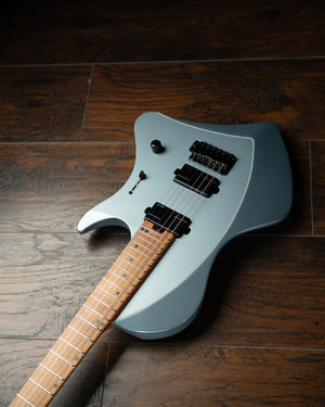 LARADA 6 // Master Series // Frost