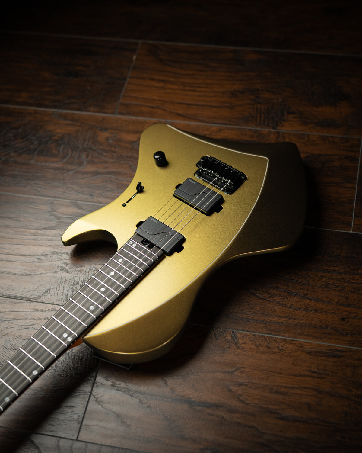LARADA 6 // Master Series // Solstice