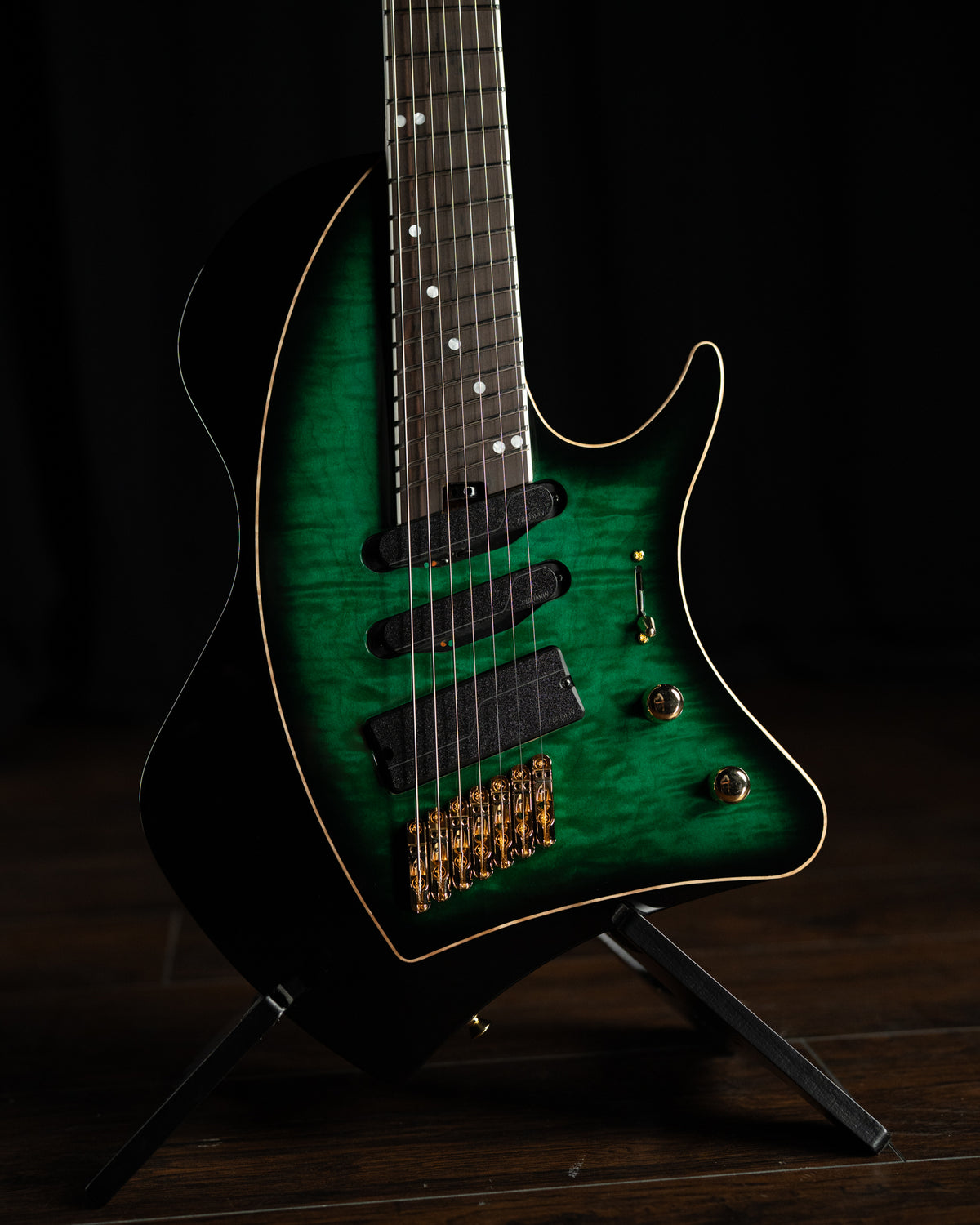 LARADA 7 // Custom // Emeraldburst [Ebony FB]