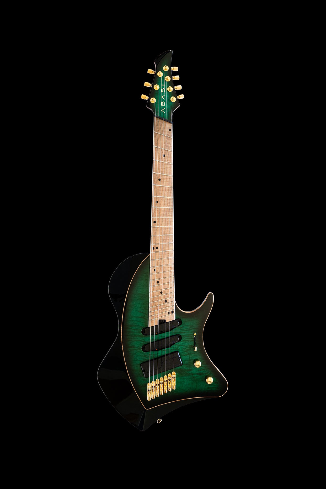 LARADA 7 // Custom // Emeraldburst