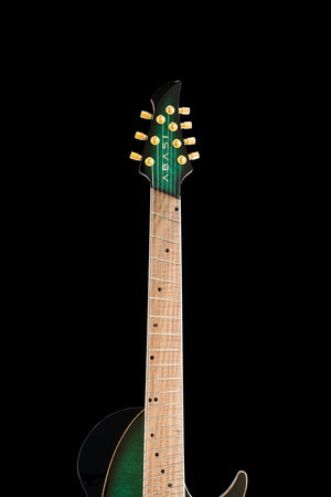 LARADA 7 // Custom // Emeraldburst