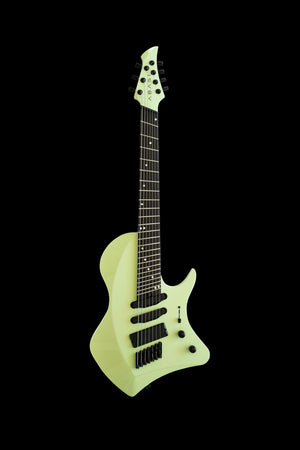 LARADA 7 // Master Series // Mint