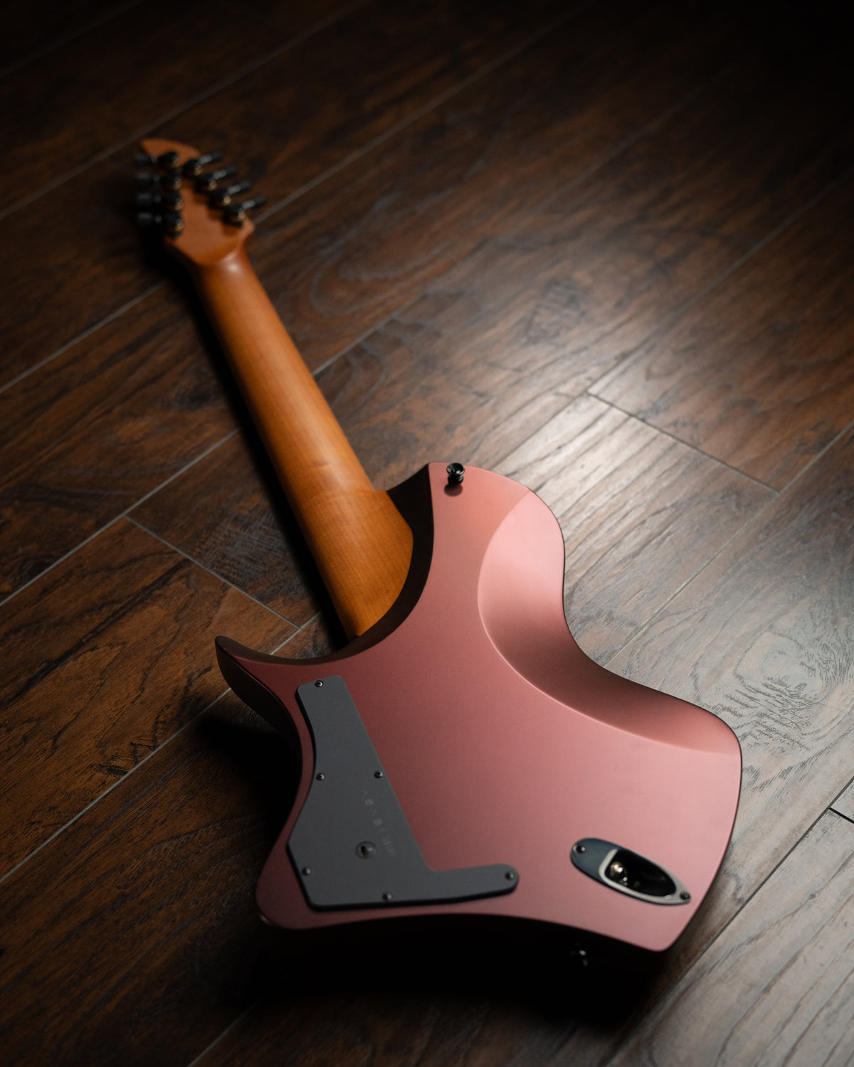 LARADA 8 // Master Series // Magma