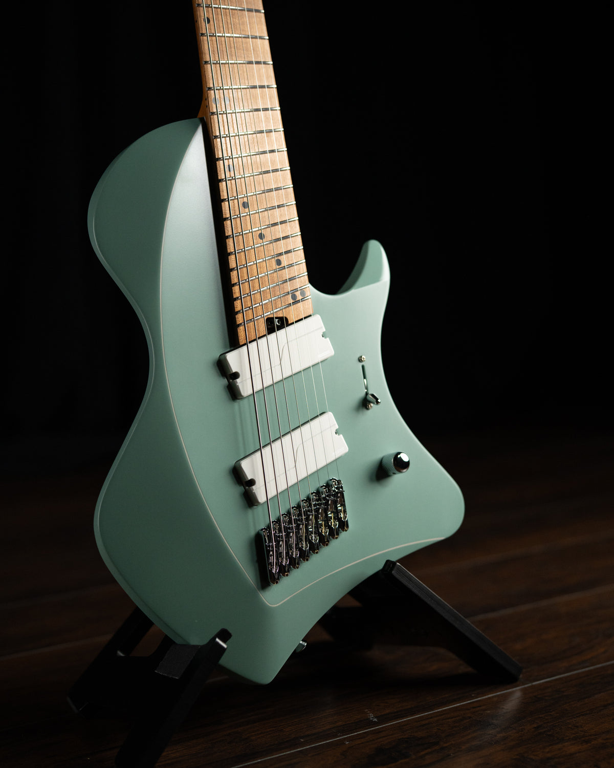 LARADA 8 // Master Series // Sage
