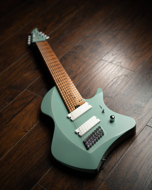 LARADA 8 // Master Series // Sage