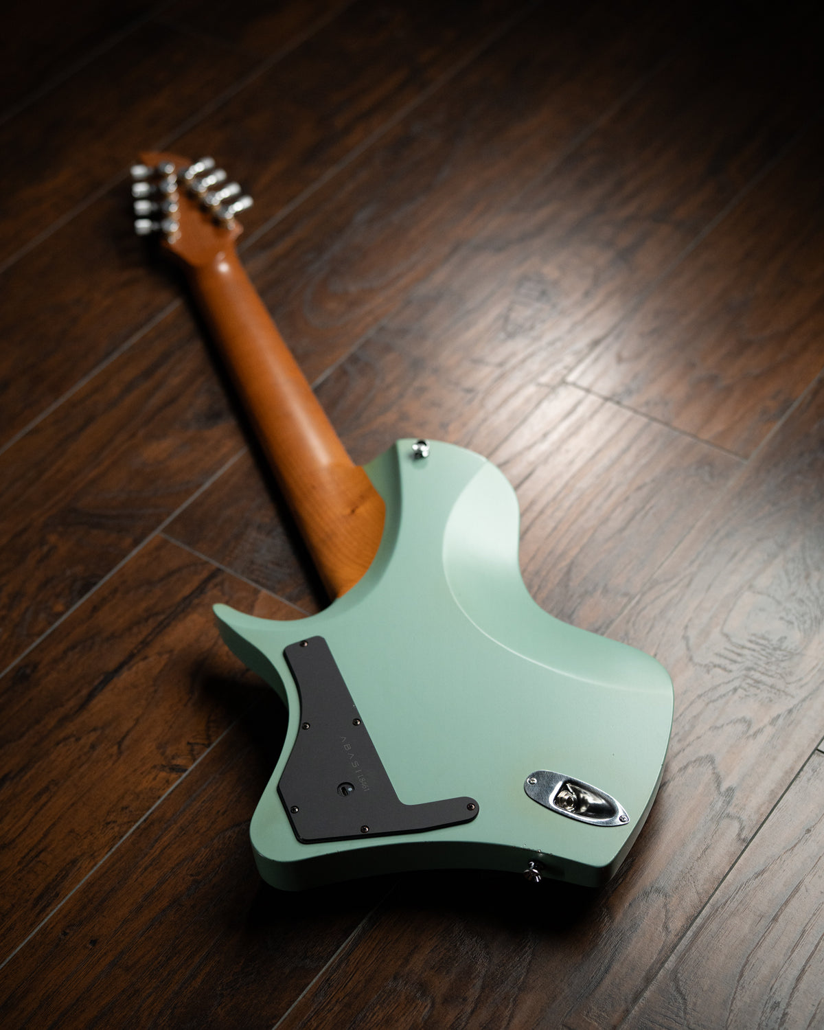 LARADA 8 // Classic // Sage Relic