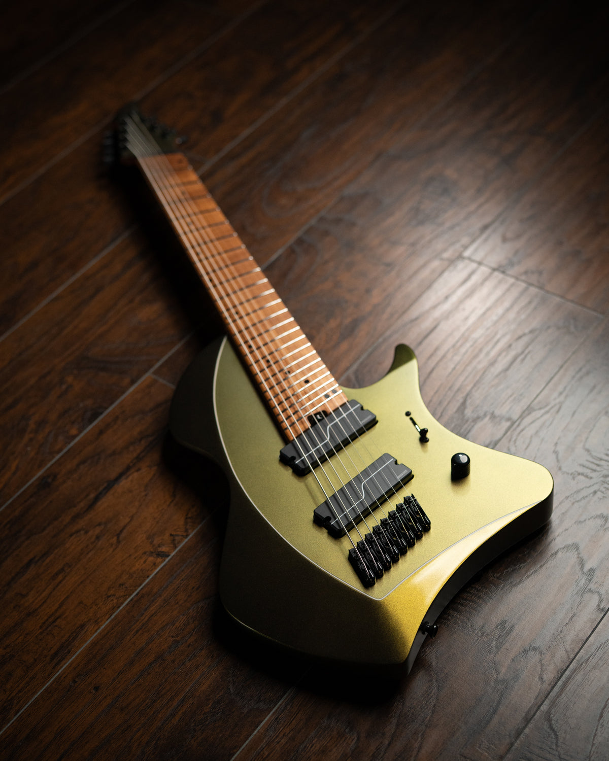 LARADA 8 // Master Series // Solstice