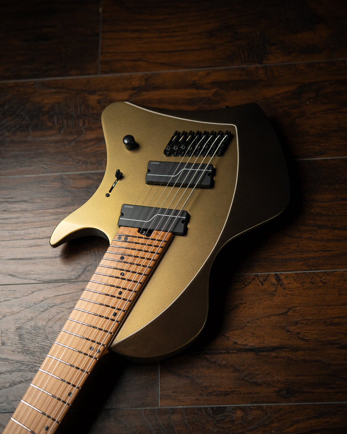 LARADA 8 // Master Series // Solstice