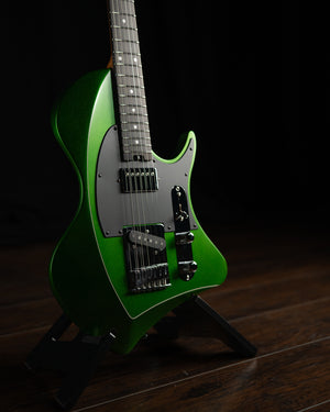 SPACE T // Modern // Emerald