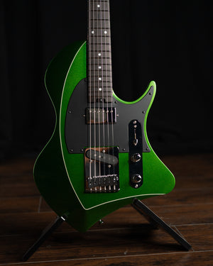 SPACE T // Modern // Emerald