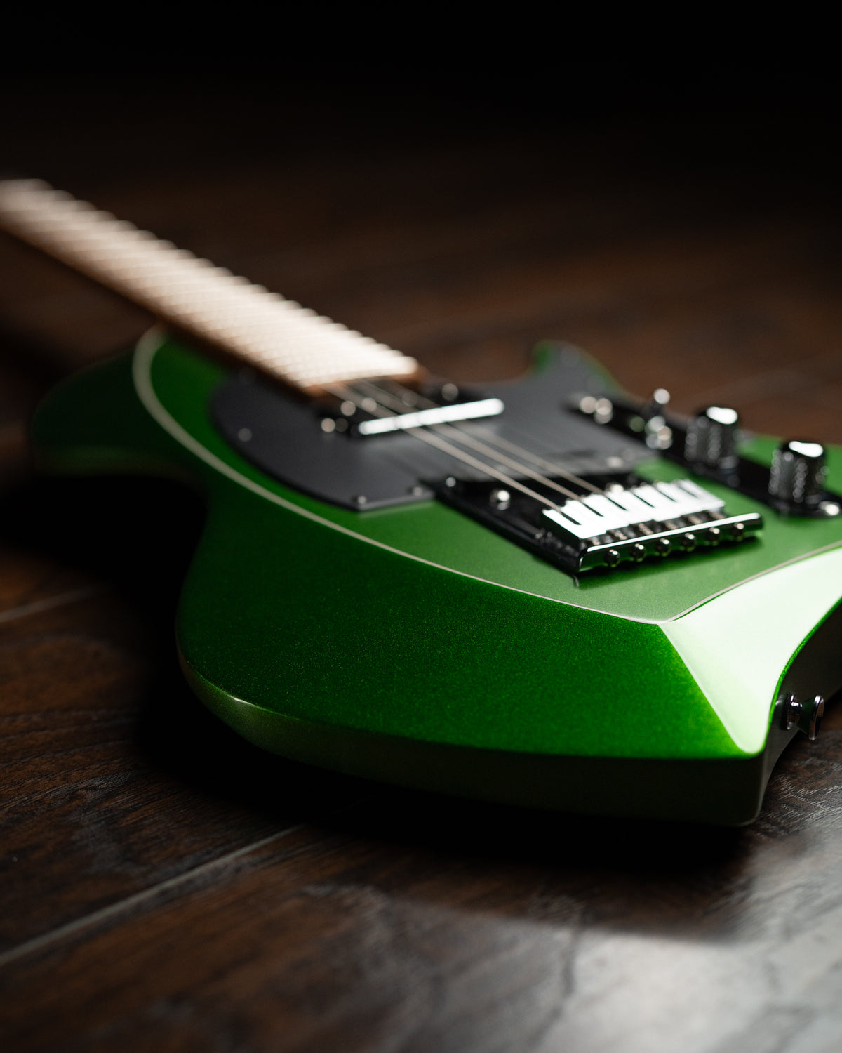 SPACE T // Modern // Emerald [Maple FB]