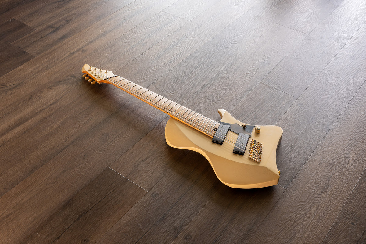 LARADA 8 Classic // Master Series // Latte [Relic]