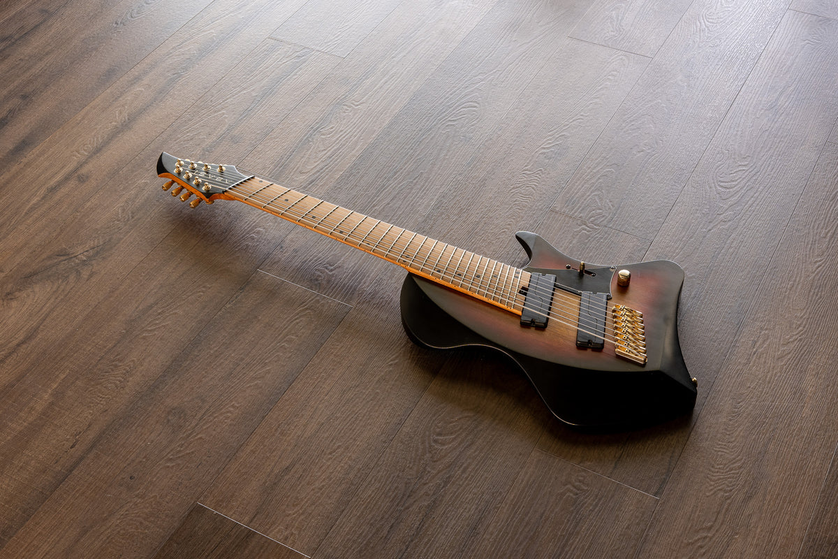 LARADA 8 Classic // Master Series // Triburst [Relic]