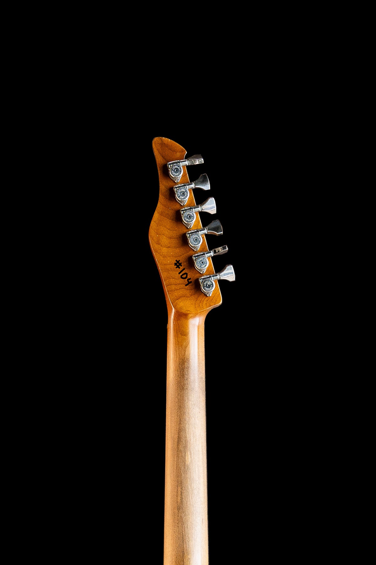 LARADA SPACE T // Emerald [Relic]