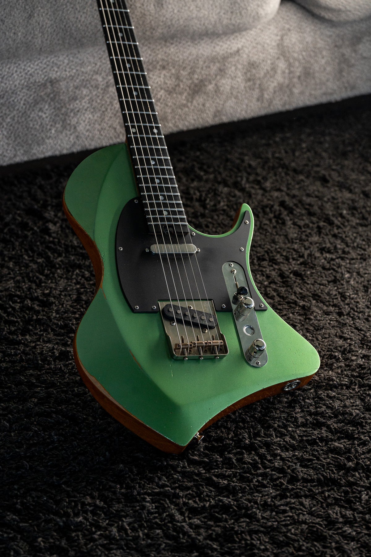 LARADA SPACE T // Emerald [Relic]