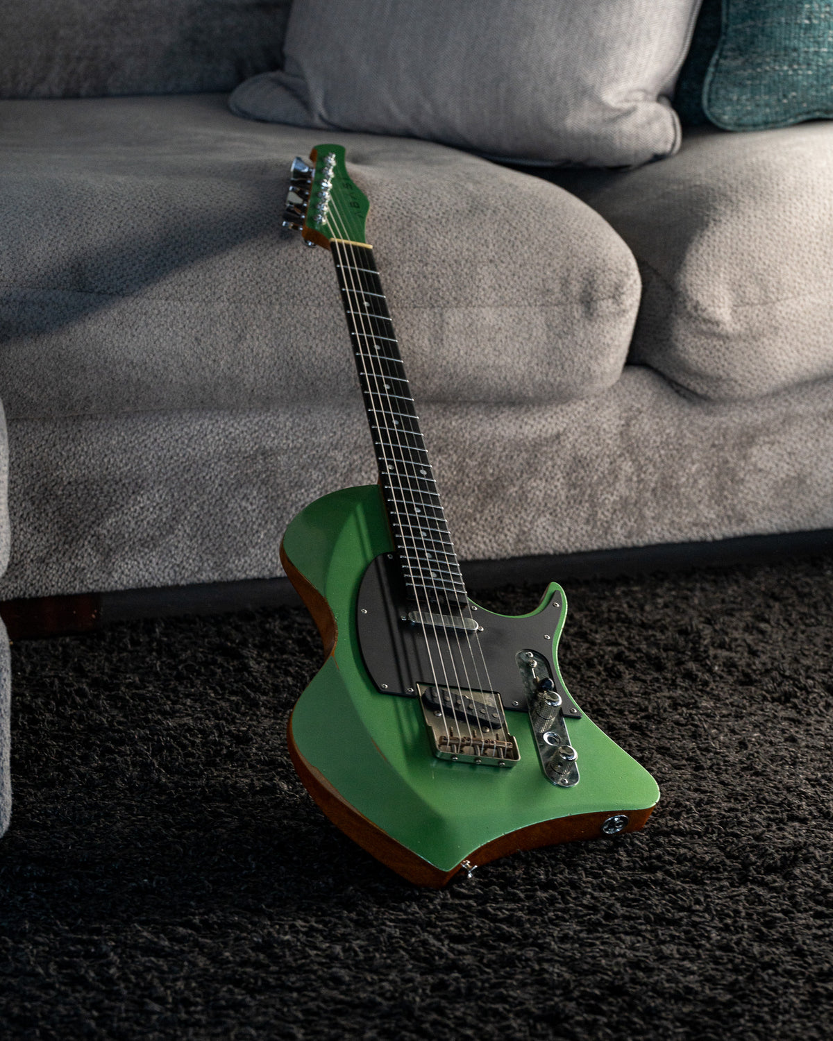 LARADA SPACE T // Emerald [Relic]