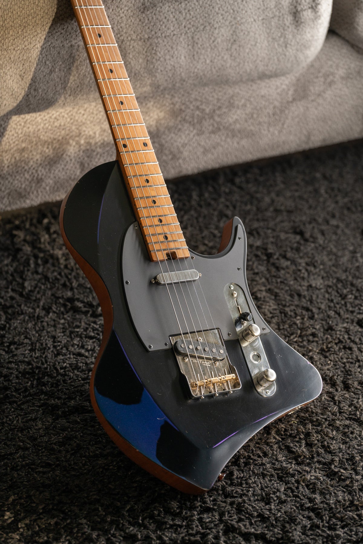 LARADA SPACE T // Black over Mystic Dream [2-Stage Relic]