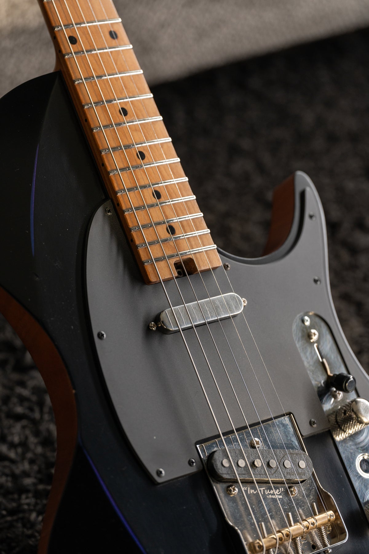 LARADA SPACE T // Black over Mystic Dream [2-Stage Relic]