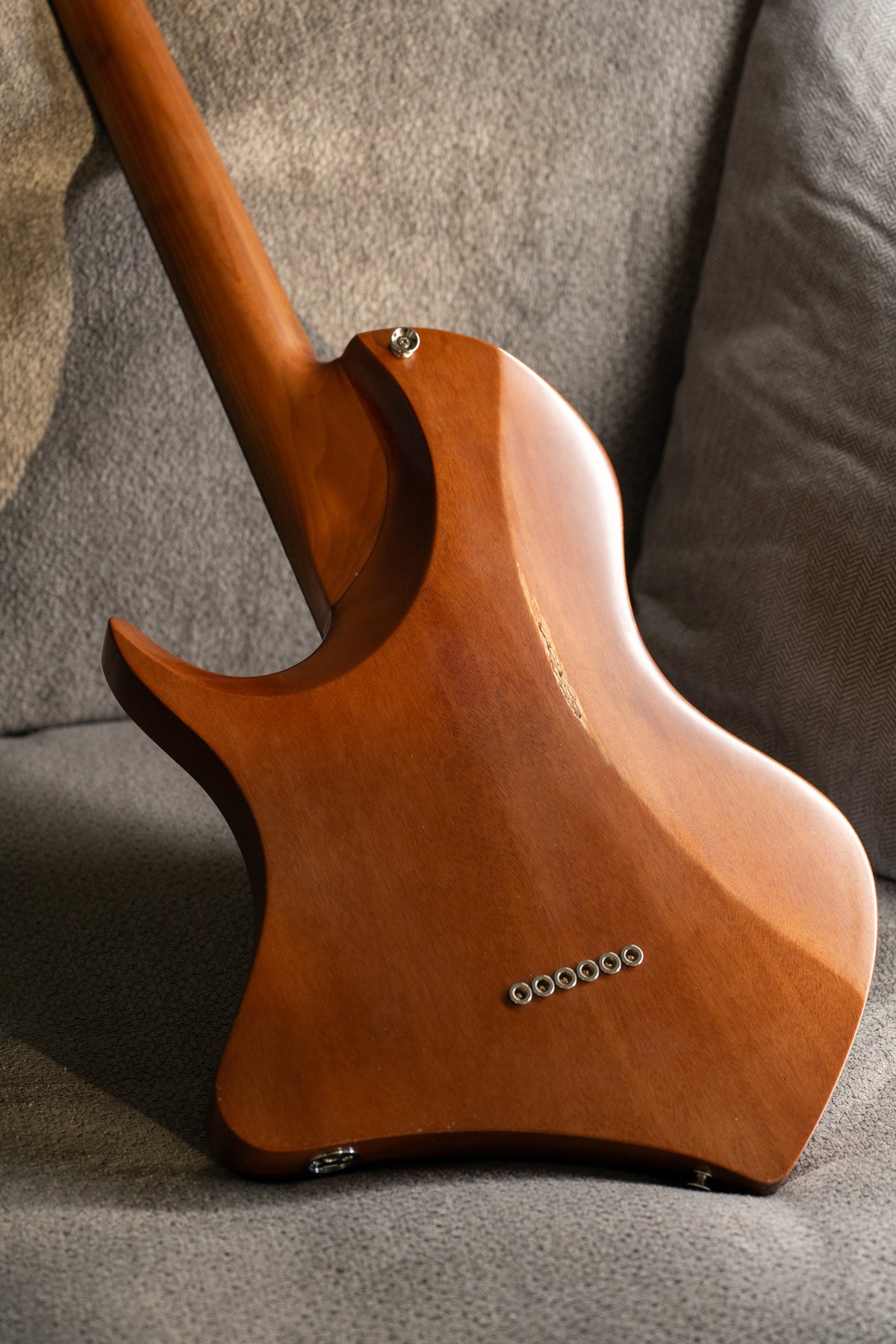 LARADA SPACE T // Black over Mystic Dream (Ebony FB) [2-Stage Relic]