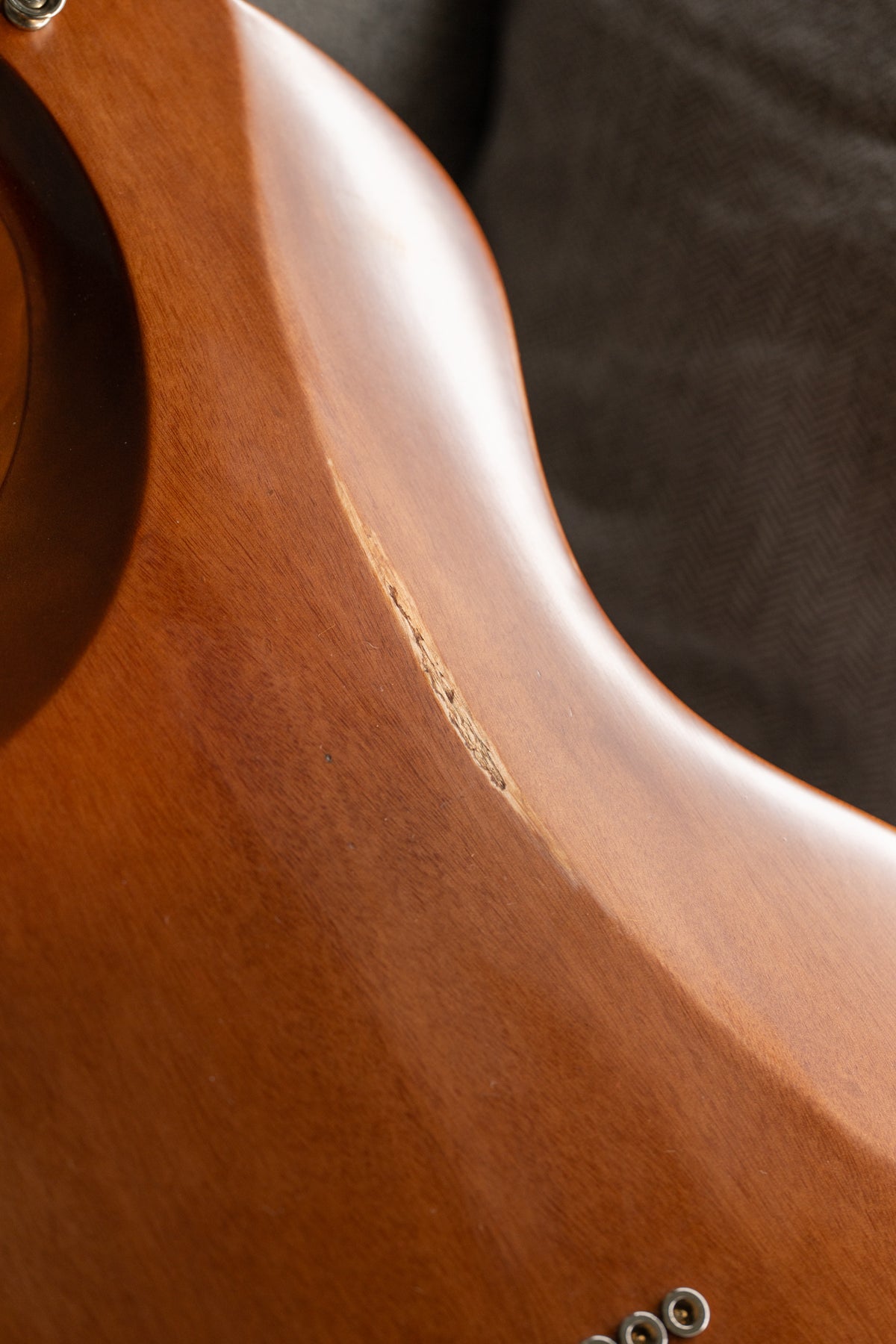 LARADA SPACE T // Black over Mystic Dream (Ebony FB) [2-Stage Relic]