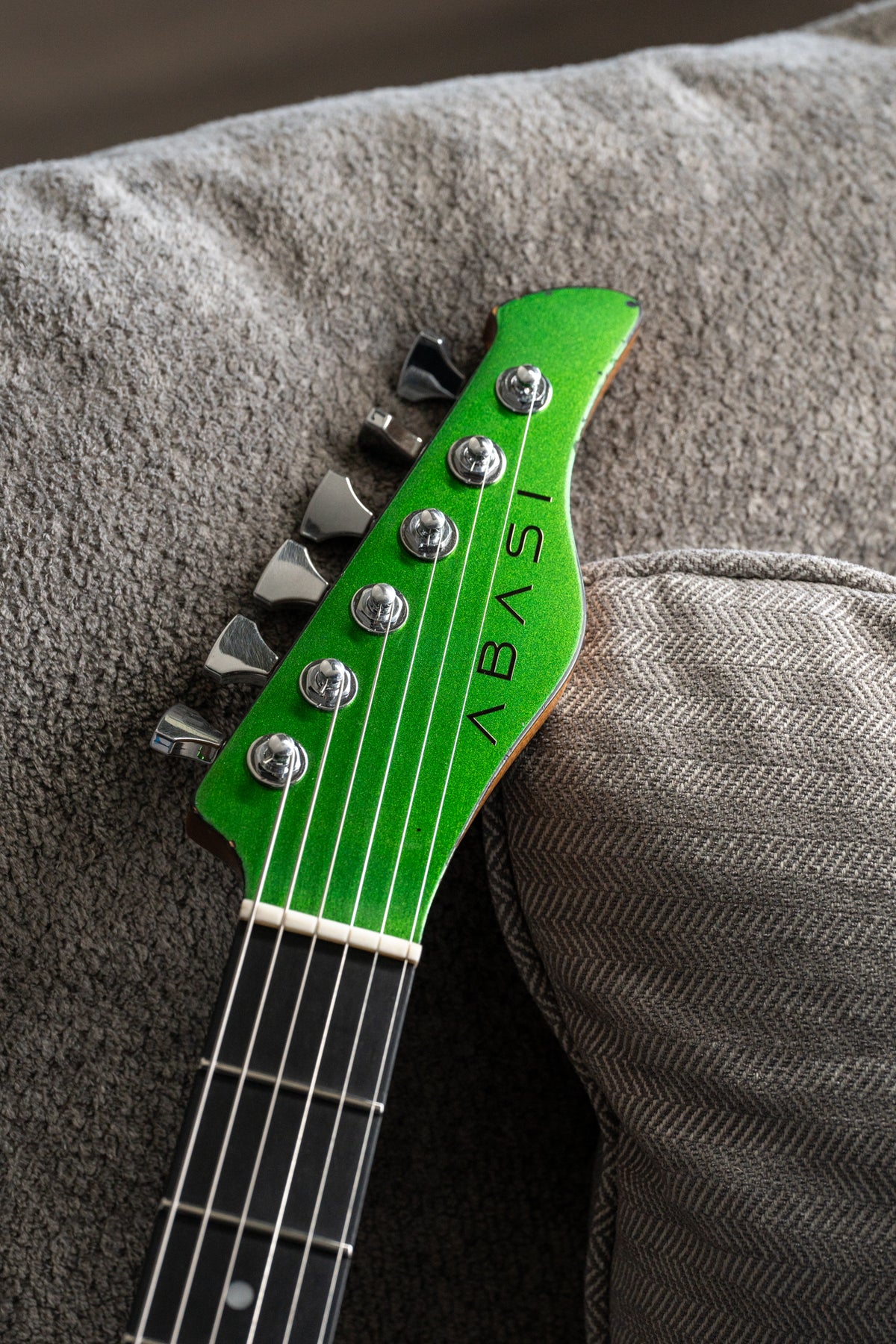 LARADA SPACE T // Emerald over Black [2-Stage Relic]