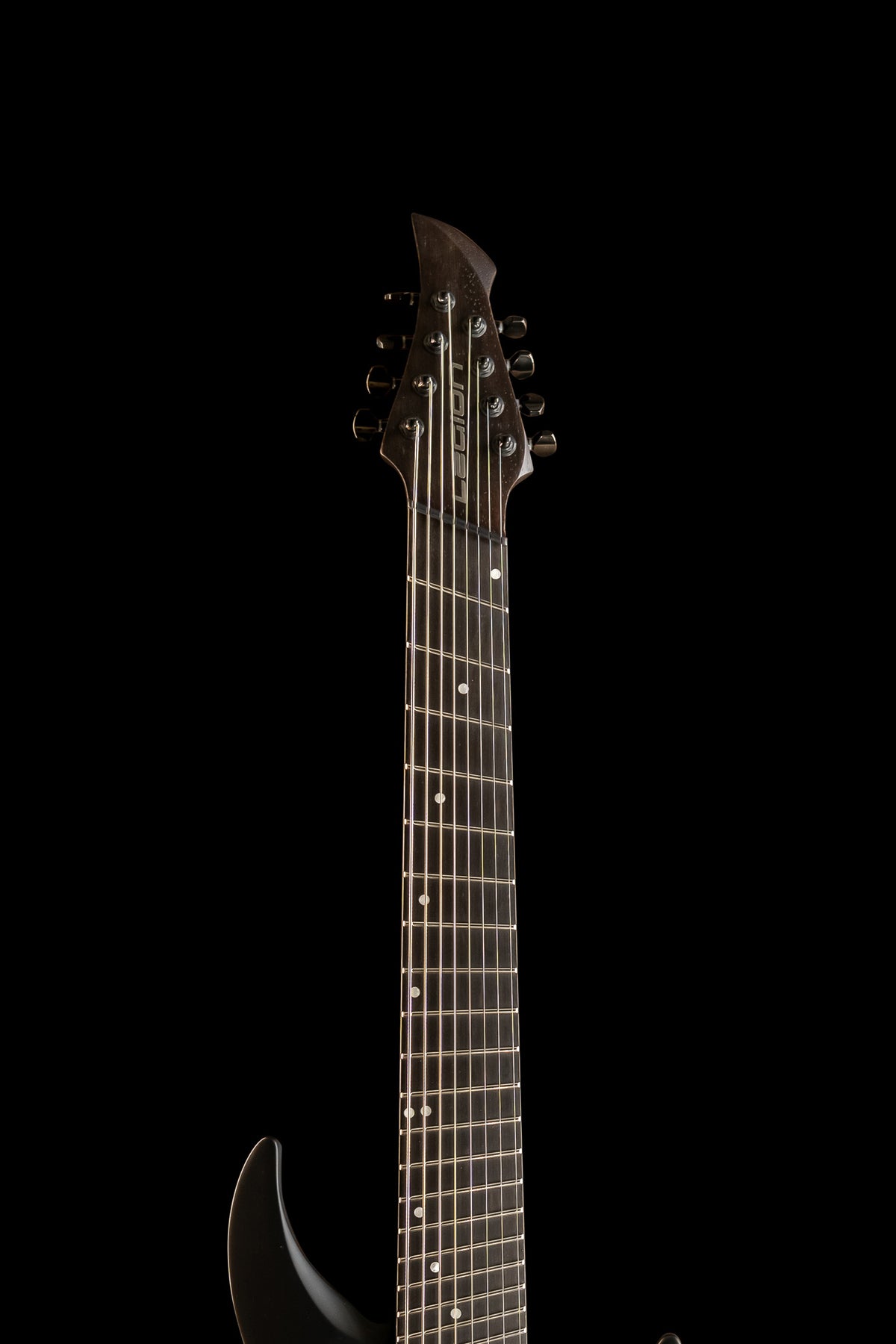 ēmi 8 // Legion // Stealth [B-stock]