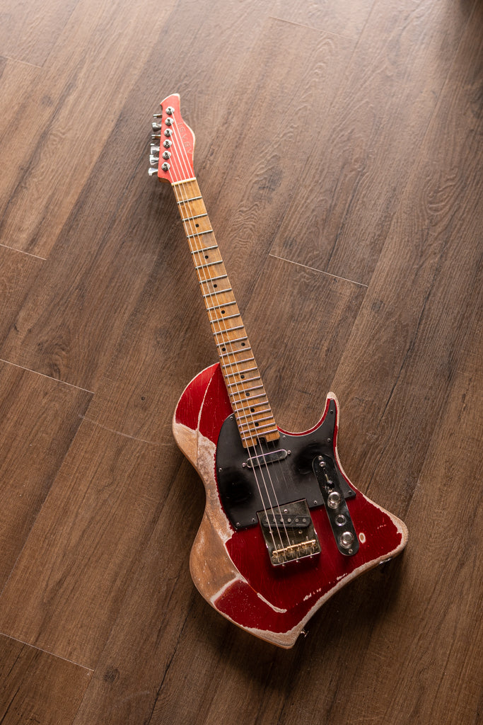 LARADA SPACE T // Red Mega Relic