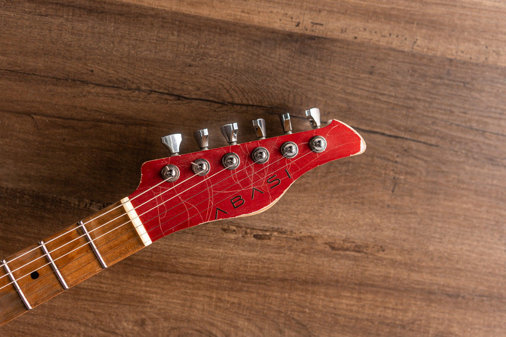 LARADA SPACE T // Red Mega Relic